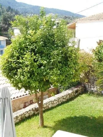 Milos * Áyios Nikítas