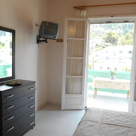 Milos Apartmán Áyios Nikítas