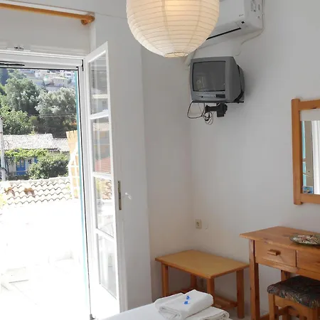 Apartmán Milos Áyios Nikítas