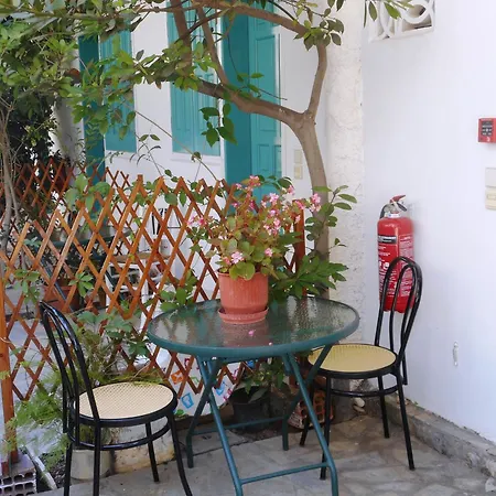 Milos Apartmán