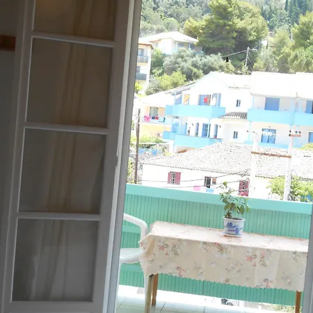 Apartmán Milos Áyios Nikítas