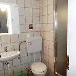 Apartment Milos *