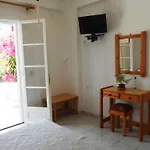 Apartment Milos