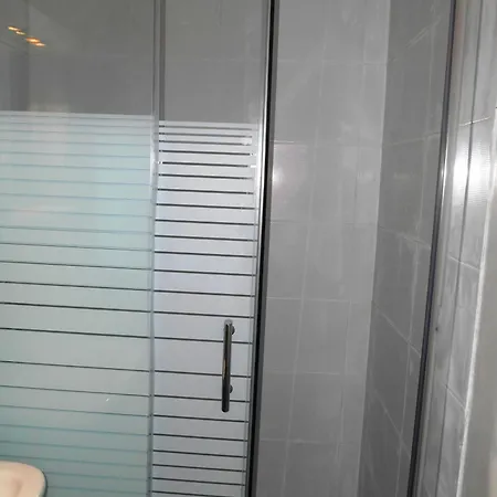 Milos Áyios Nikítas